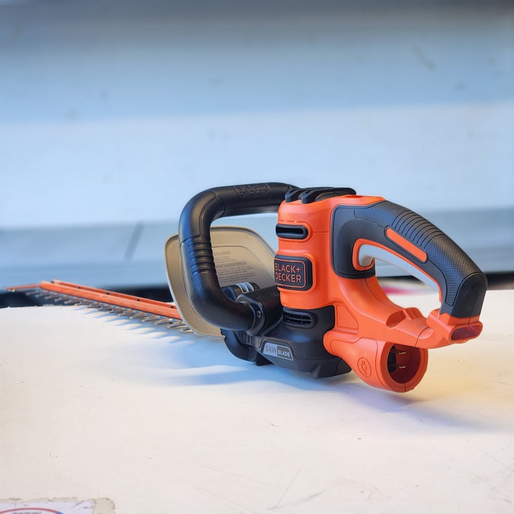 20 in, 3.8 AMP Corded Dual Action Electric Hedge Trimmer 20 in, 3.8 AMP Corded Dual Action Electric Hedge Trimmer